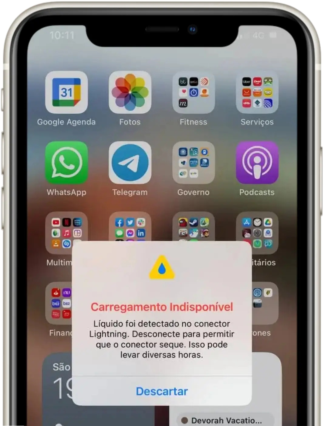 Iphone 11 com carregamento indisponível. Líquido foi detectado no conector Lightning. Desconecte para permitir que o conector seque. Isso pode levar diversas horas.
